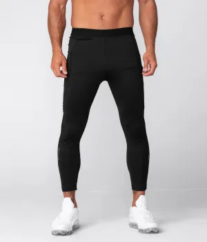 9500 . Compression Regular-Fit Pants - Black