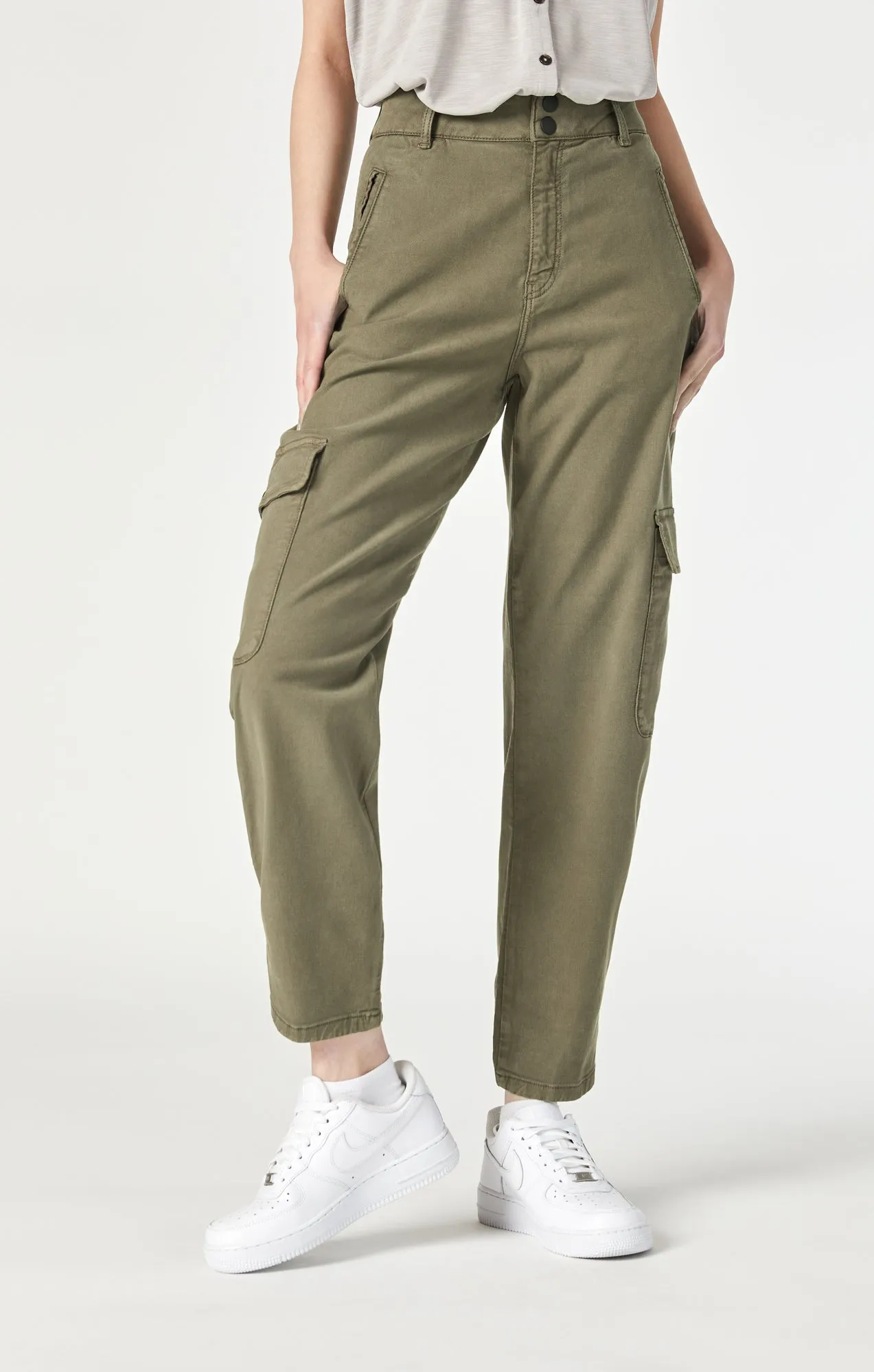 ELSIE CARGO PANTS IN CAPERS LUXE TWILL