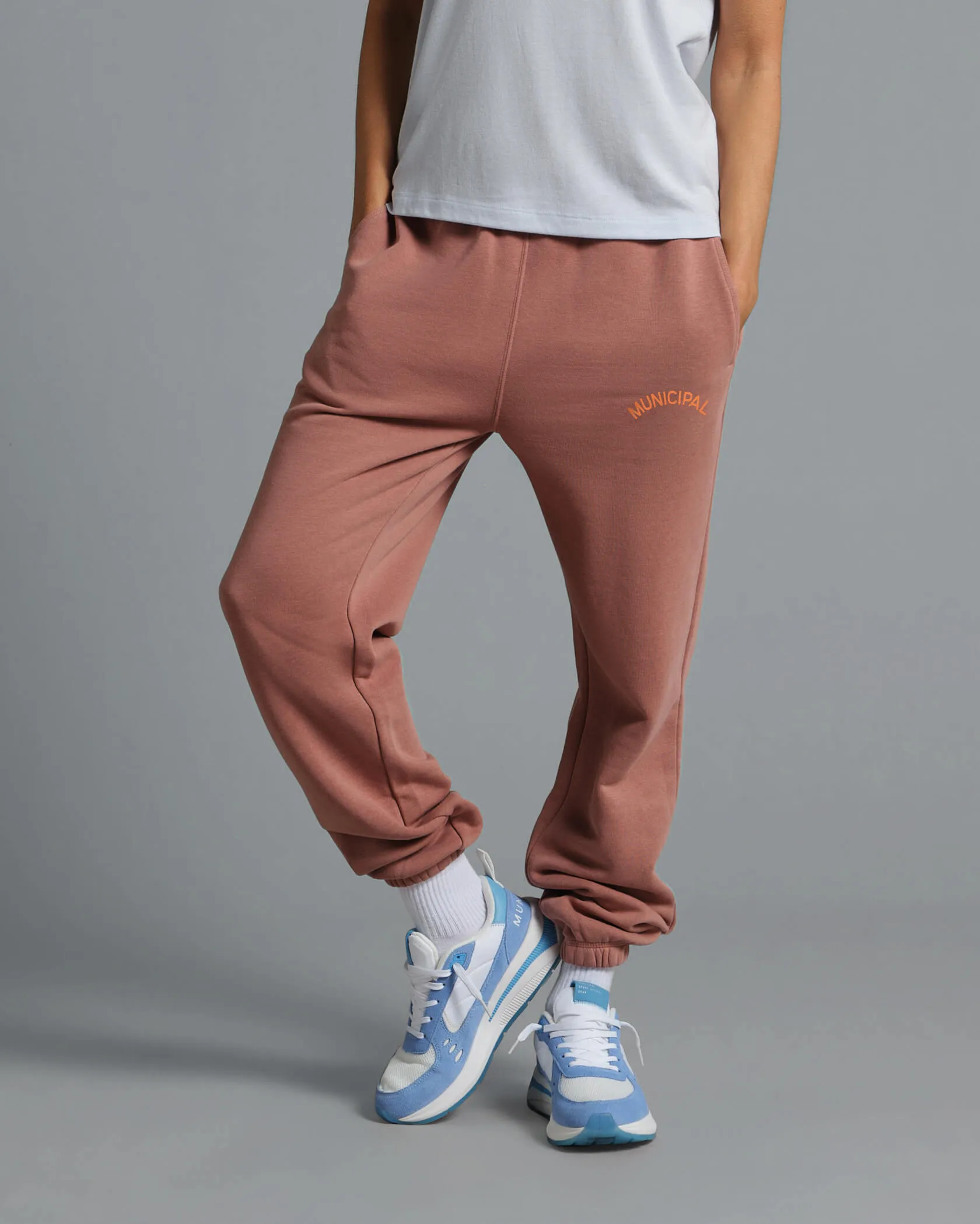 Municipal Women's Varsity Sweatpants - MAUVE