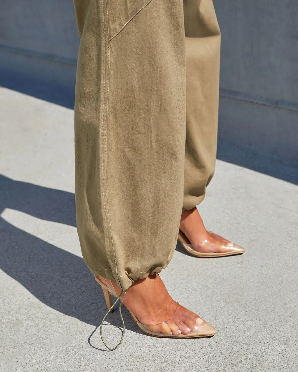 Reine High Rise Flare Pant