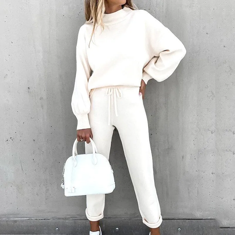 Roomy - Turtleneck Comfort Set