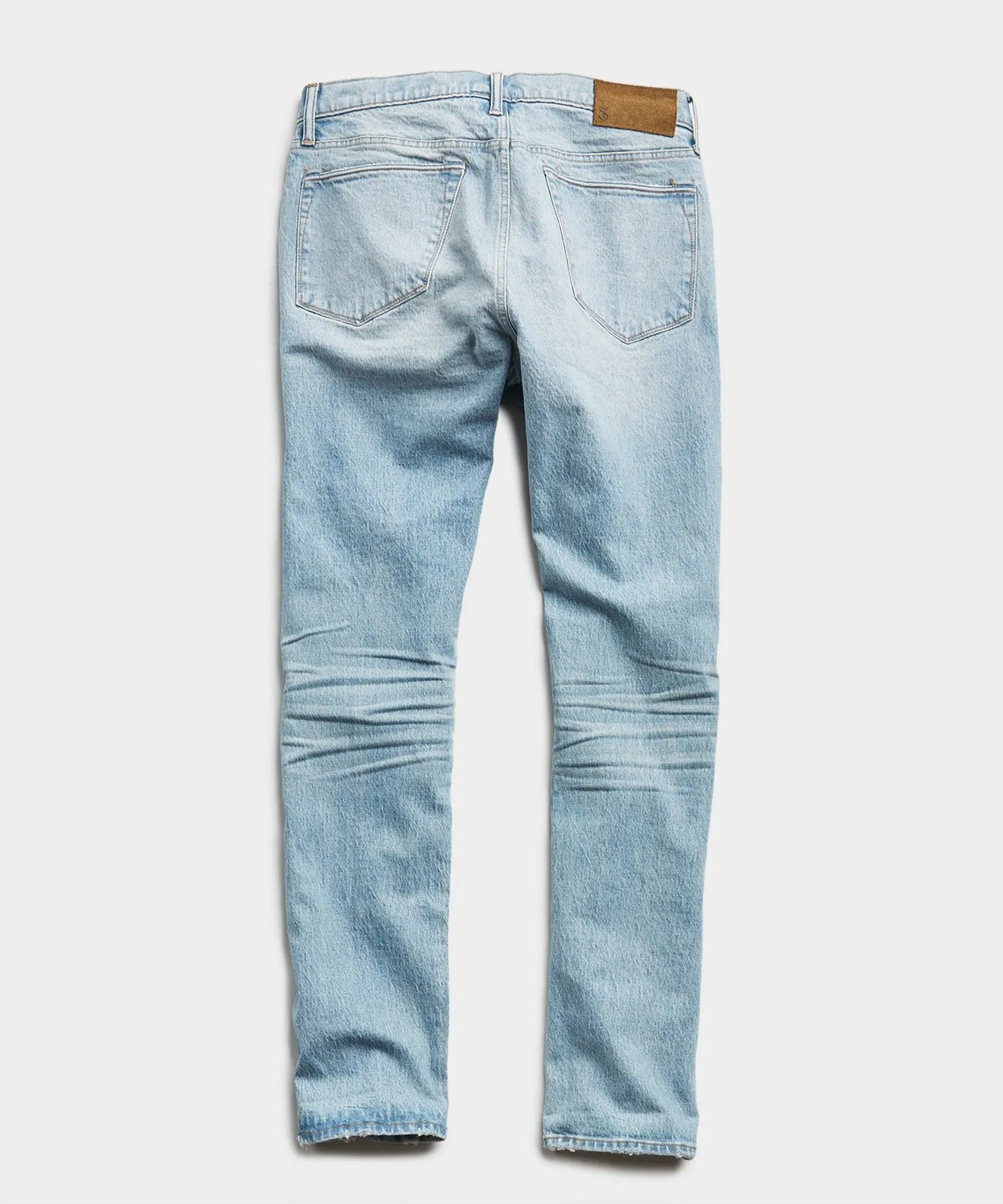 Straight Fit Stretch Indigo Jean in Pebble Beach Wash